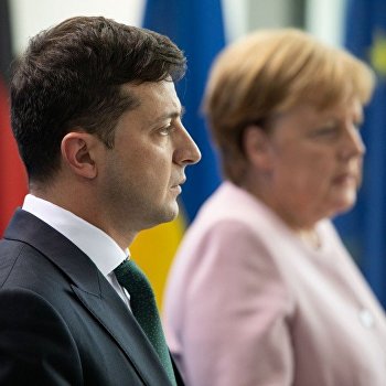 <br />
Украинский посол в Германии оправдался за Зеленского, оскорбившего Меркель<br />
