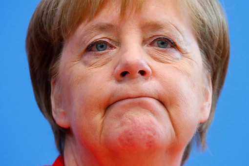 <br />
Меркель заявила, что санкции с России снимать рано<br />

