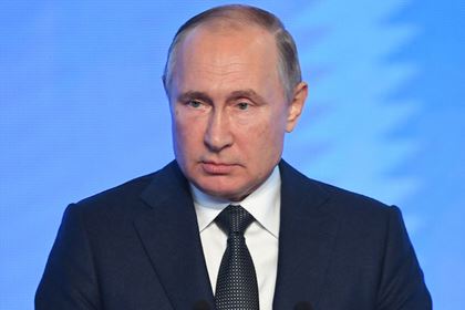Путин пожурил журналиста за искажение смысла своих слов