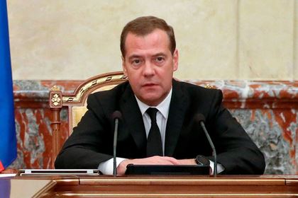 Медведев высказался о плане США прорвать российскую ПВО