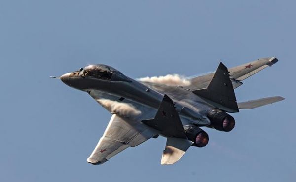 Может ли МиГ-35 уцелеть в реальном бою с F-22
